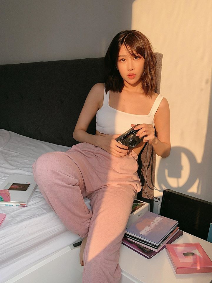 Ngắm loạt ảnh “hack tuổi” của Min trị mọi phong cách từ dễ thương đến sang chảnh ảnh 1