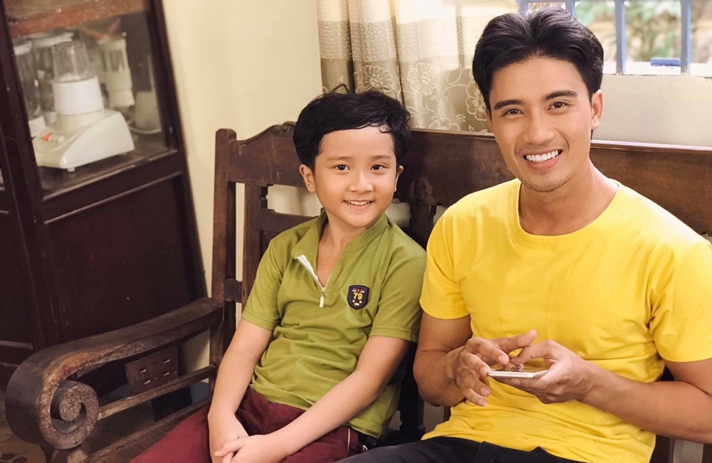 Anh chàng thường xuyên xuất hiện trong các bộ phim dài tập và các gameshow truyền hình Nguyễn Đạt - Nam chính hút mắt của Người Ấy Là Ai được nữ chính “chốt đơn” không nghĩ ngợi ảnh 6