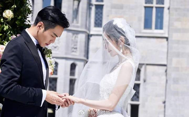 Đám cưới cổ tích của Trương Nhược Quân và Đường Nghệ Hân Xem “On this day“: Ngày “ồn ào” nhất showbiz Hoa ngữ năm 2019 gọi tên 27/6 ảnh 3