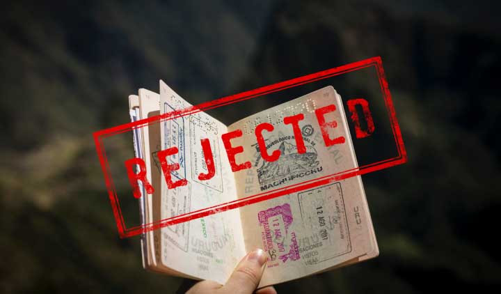 Quyết định ngừng cấp visa H1B làm "dậy sóng" nhiều du học sinh. Du học Mỹ: Không được cấp visa ở lại sau khi tốt nghiệp, nhiều bạn hoãn dự định du học Mỹ ảnh 1