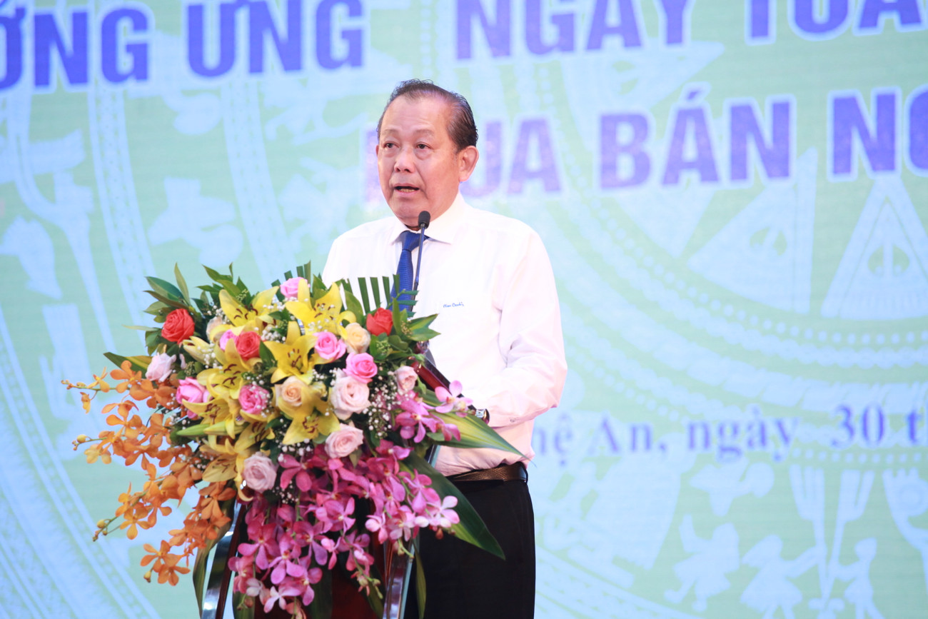 Phó Thủ tướng thường trực Trương Hòa Bình phát biểu tại buổi lễ. Hành động vì một xã hội không có tội phạm mua bán người ảnh 3