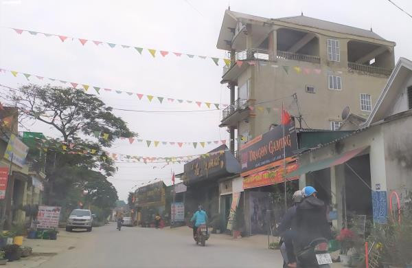 Khu vực nơi cảnh sát vây bắt ổ bạc. Hàng trăm cảnh sát bao vây ổ bạc bên bờ sông Lam ảnh 1