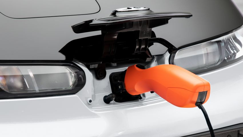 Toyota ra mắt ôtô điện 2 chỗ, phạm vi hoạt động 150 km ảnh 11