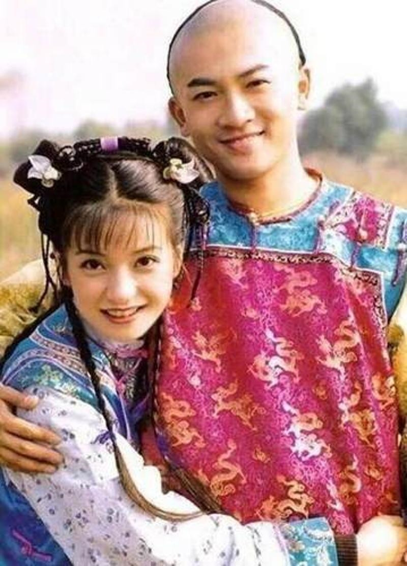 Bộ đôi Ngũ A Ca và Tiểu Yến Tử trong bộ phim làm nên tên tuổi Tô Hữu Bằng, Triệu Vy Đến hẹn lại lên, những nam thần độc thân Hoa ngữ lại được fan liên tục réo gọi ảnh 5
