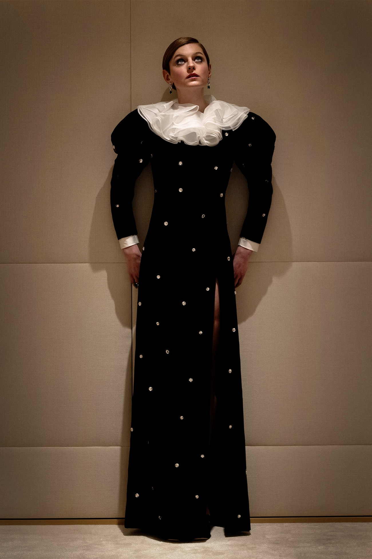 Thảm đỏ Quả cầu Vàng: Người tạo dáng trên giường, kẻ mở tiệc đồ ăn nhanh ảnh 22