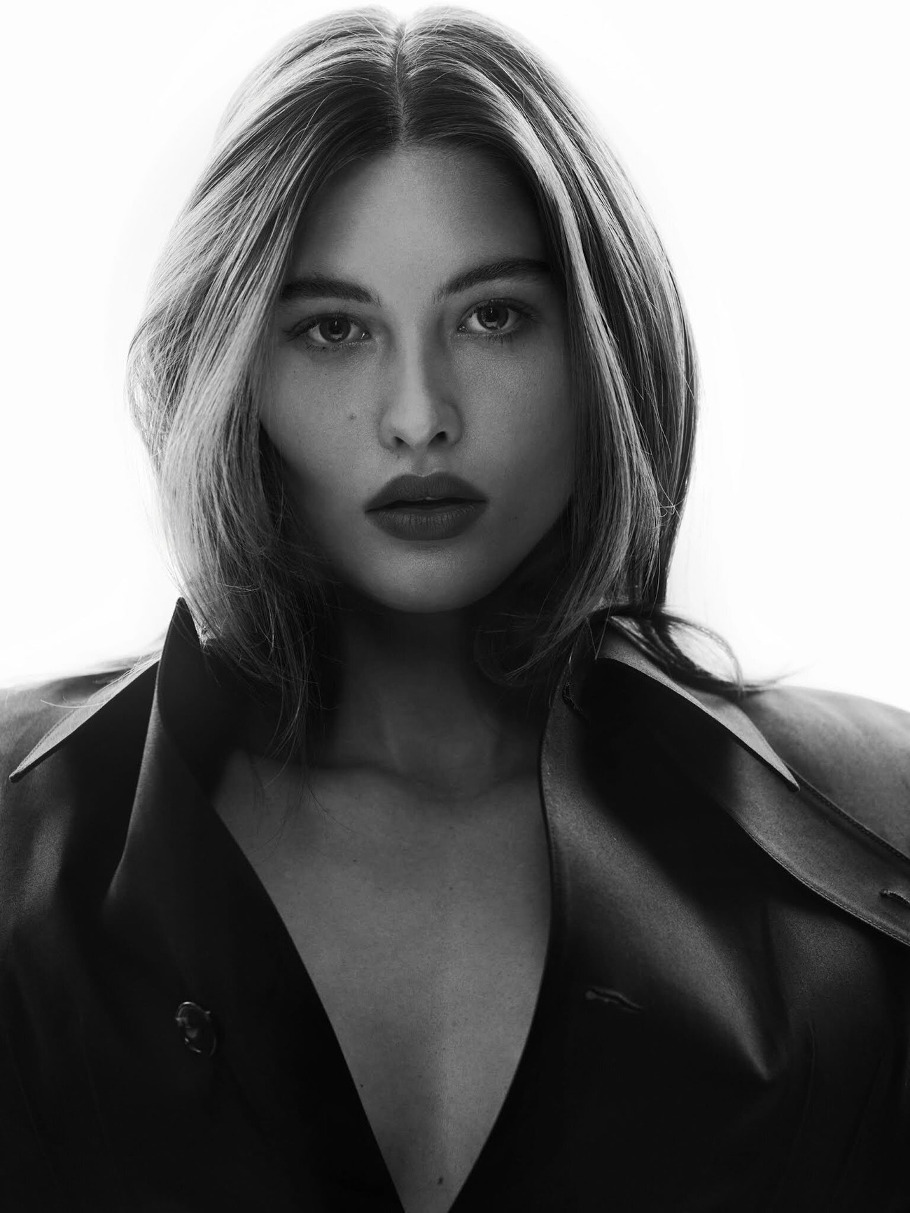 'Thiên thần nội y' Grace Elizabeth khoe đường cong tuyệt mỹ ảnh 11