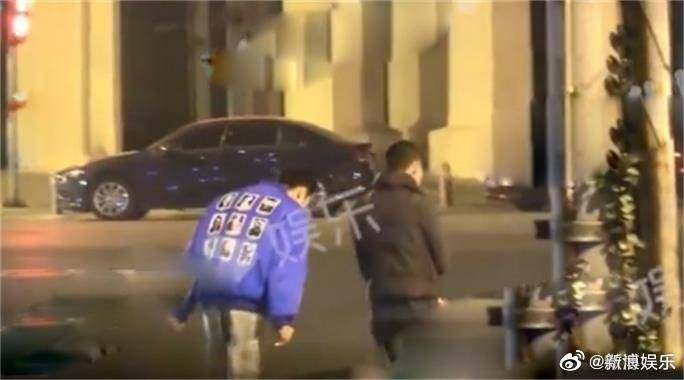 và khạc nhổ nơi công cộng. (Ảnh: Weibo) Chu Khiết Quỳnh và Lại Quán Lâm: Ở Hàn nổi tiếng đỉnh chóp, về Trung nát tan hình tượng ảnh 12