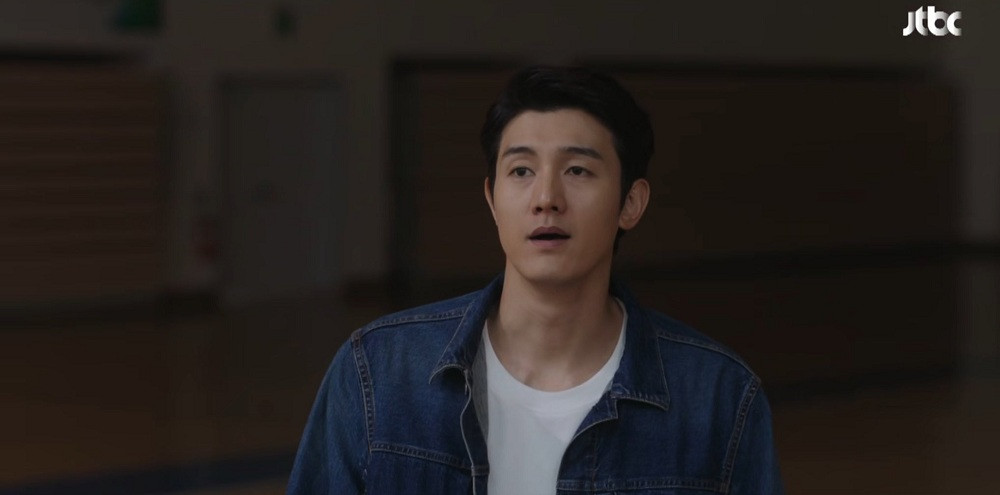 Nhân vật phản diện hiếm hoi của bộ phim. (Ảnh: JTBC) So với phim gốc “17 Again”, bản remake “18 Again” giống và khác những điểm nào? ảnh 15