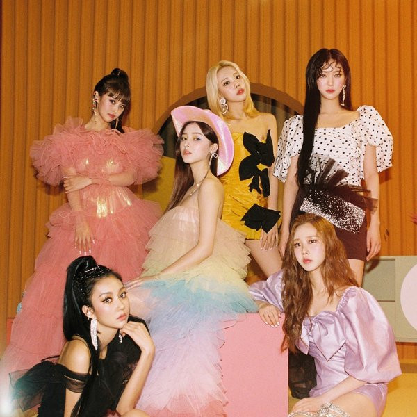 MOMOLAND cũng xét nghiệm sau khiđến cùng salon với ChungHa ChungHa xin lỗi fan sau khi dương tính COVID-19, loạt sao Hàn tiếp xúc phải xét nghiệm gấp ảnh 4