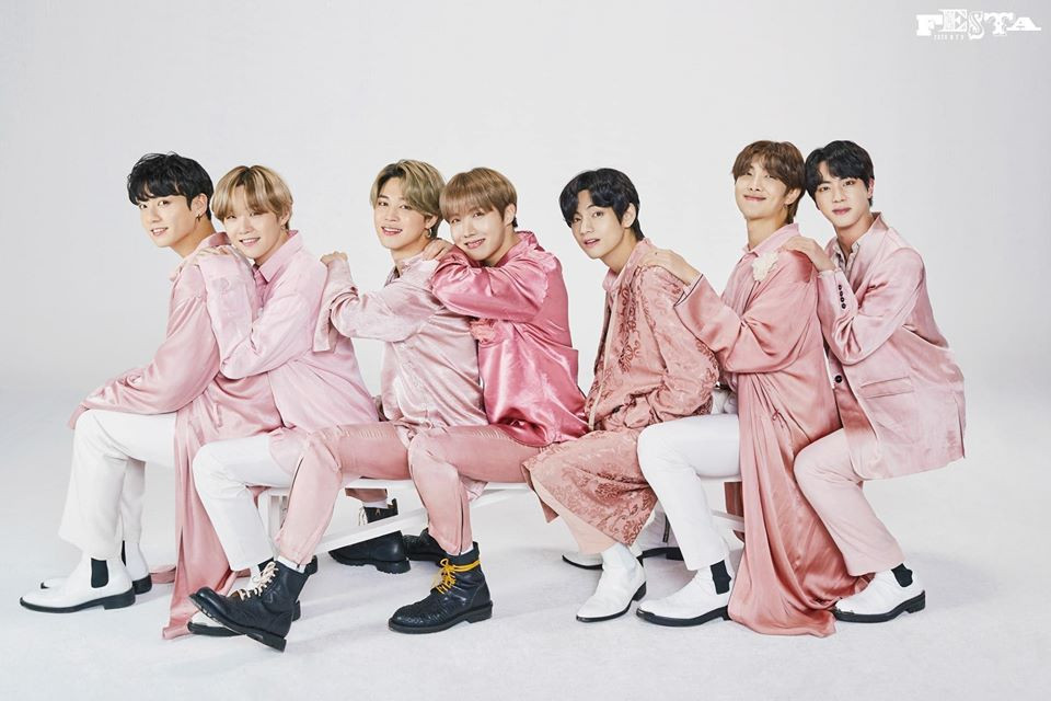 BTS tiếp tục giữ ngôi vị quán quân Nhóm nhạc vô danh lập kỳ tích: Nhảy vọt 42 bậc để áp sát BTS, NCT và EXO ảnh 2