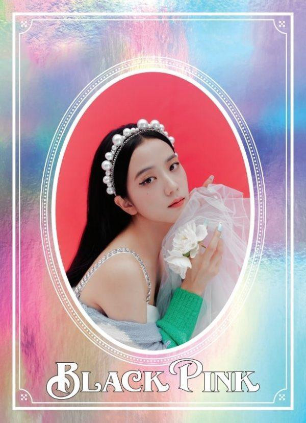 Khi các thành viên BLACKPINK tự làm stylist cho mình: Công chúa hay thiên thần đẹp hơn? ảnh 3