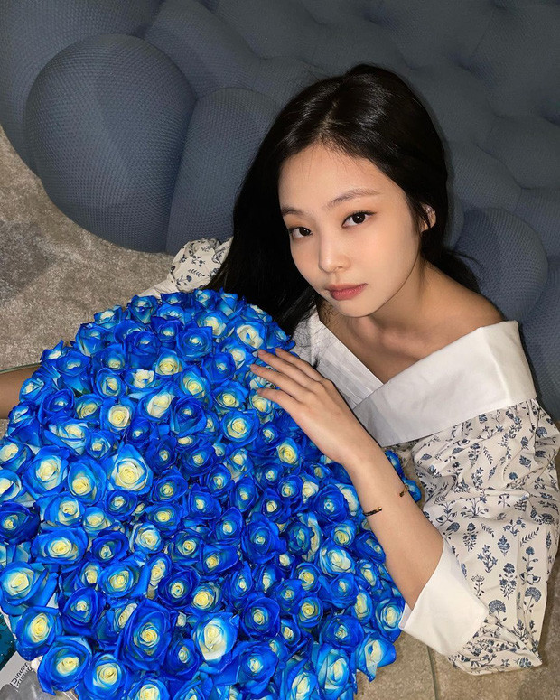 Jennie vừa đón sinh nhật tuổi 25 Netizen ngạc nhiên khi biết BLACKPINK tổ chức sinh nhật cho Jennie ở một nơi như thế này ảnh 1