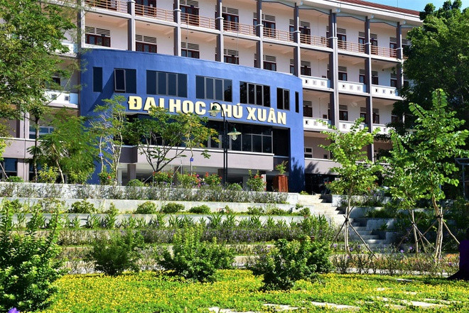 ĐH Phú Xuân là trường đầu tiên cho sinh viên nghỉ học đến hết tháng 8 vì dịch Covid-19. Ảnh: Internet Trạm tin nóng 24h: Học sinh toàn quốc có thể trở lại trường chậm nhất vào ngày 15/6 ảnh 3