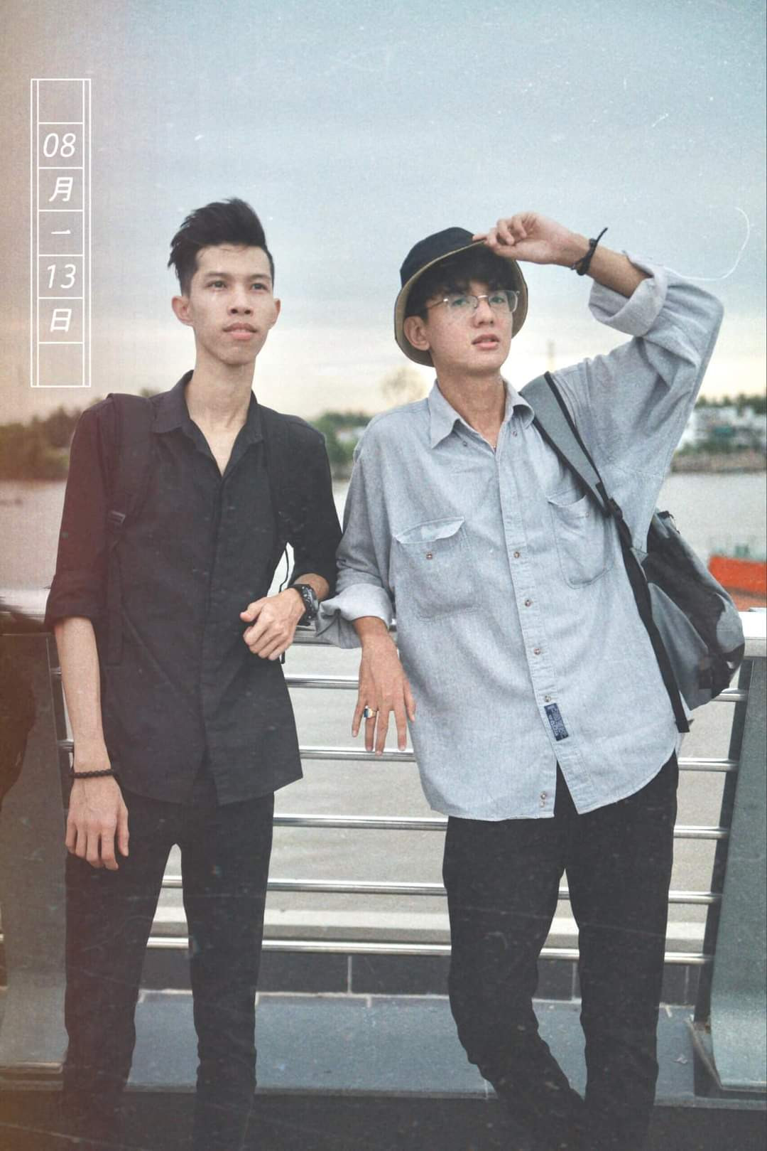 Góc chính hay góc nghiêng thì vẻ thư sinh của anh chàng cũng khiến nhiều cô nàng thả tim tới tấp. Chàng cameraman Cần Thơ khiến hội chị em ngẩn ngơ vì nhan sắc "cực phẩm" ảnh 3