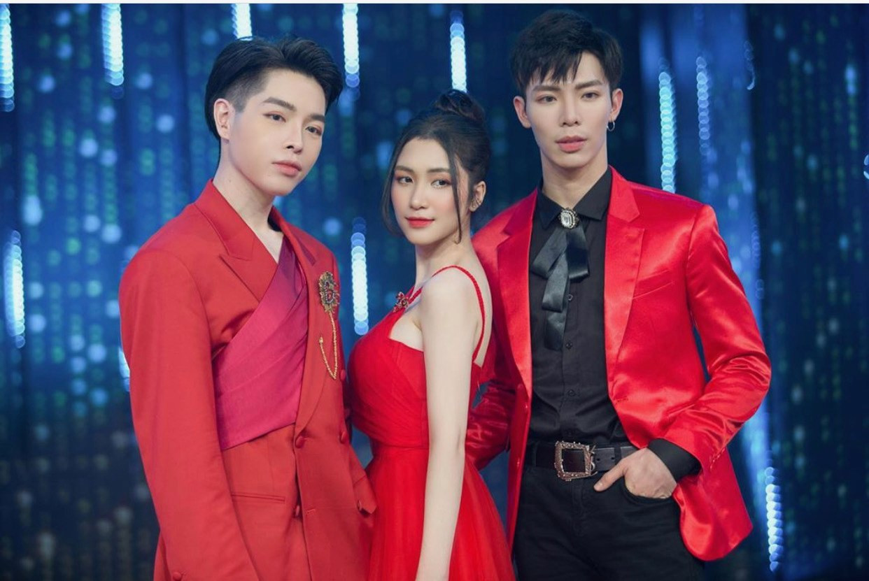 Bộ ba "gia đình Hoa dâm bụt". Erik trải lòng về tình bạn hơn cả “tình cảm nam nữ” với Đức Phúc và Hòa Minzy ảnh 2