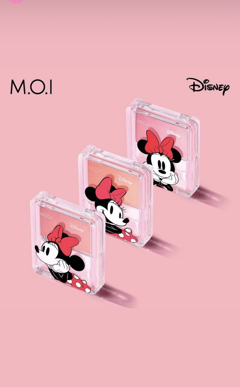 3 màu phấn má mang hơi hướng trái cây tươi mát: Strawberry (Dâu tây) - Orange (Cam) - Peach (Đào) Hợp tác cùng “ông hoàng giải trí” Disney, Hà Hồ mang thương hiệu Việt Nam ra nước ngoài ảnh 4
