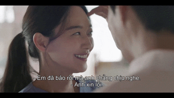 Cuối cùng trong ngày là một cú đập đầu đến chảy cả máu mũi. Cuối cùng trong ngày là một cú đập đầu đến chảy cả máu mũi.