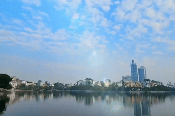 Miền Bắc oi bức trước khi không khí lạnh về, nhiệt độ Hà Nội lên tới 37 độ C