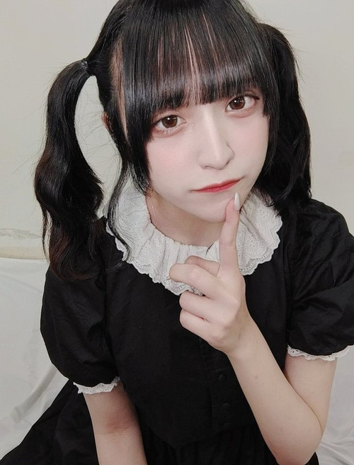 Himeri Nano mất ở tuổi 17. Himeri Nano mất ở tuổi 17.