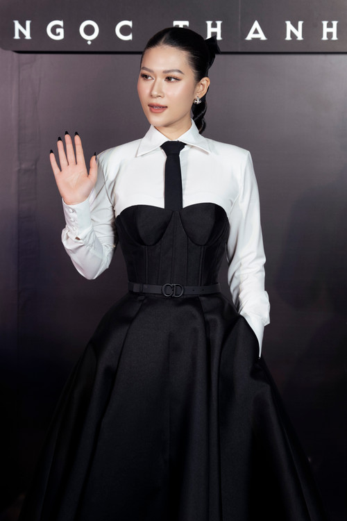 Ngọc Thanh Tâm tại buổi ra mắt phim chiếu mạng