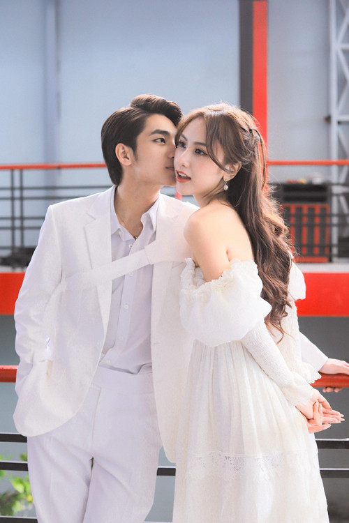 Jenna Anh Phương xác nhận cô và Đức Hải đang trong mối quan hệ yêu đương. Ảnh: NVCC.