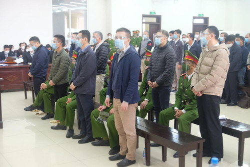 36 bị cáo sai phạm tại cao tốc Đà Nẵng – Quảng Ngãi lĩnh án 36 bị cáo sai phạm tại cao tốc Đà Nẵng – Quảng Ngãi lĩnh án