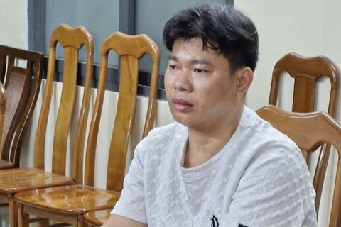 Nguyễn Văn Dần tại cơ quan công an. Ảnh: Công an cung cấp.