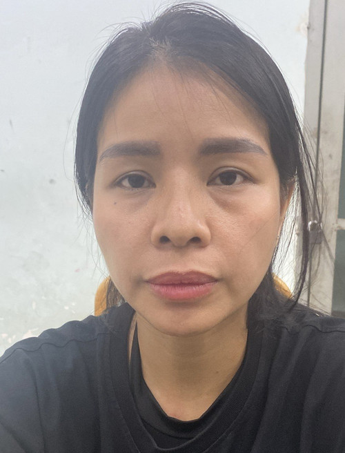 Bà Lê Thị Diễm Trang tại cơ quan công an. Ảnh: H.T.