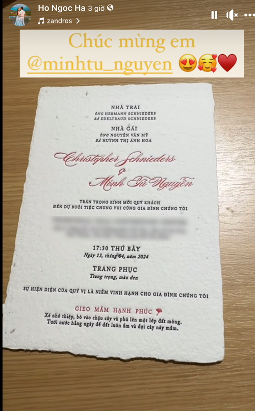 Hồ Ngọc Hà chia sẻ thiệp cưới của Minh Tú. Hồ Ngọc Hà chia sẻ thiệp cưới của Minh Tú.