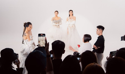 4 HLV The Face Vietnam 2023 dừng quay hình, tranh cãi về vị trí đứng. Ảnh: BTC.