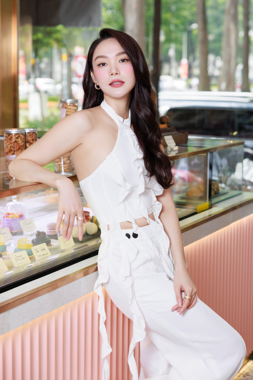 Nữ ca sĩ nhận thức được bản thân không còn trẻ và muốn chủ động trong việc có con.