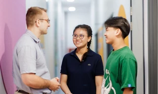 Đưa tiếng Anh thành ngôn ngữ thứ hai: Tác giả Ploy bật mí phương pháp "thực chiến"