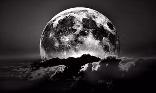 Trăng non tháng 4 mở ra chu kỳ mới, cuộc sống 12 chòm sao rẽ hướng ra sao?