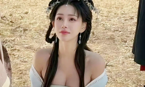 Nữ diễn viên bị sàm sỡ 