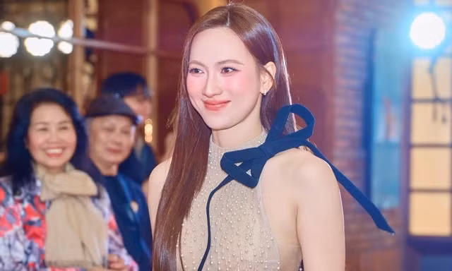 Trường Giang bị hất văng 