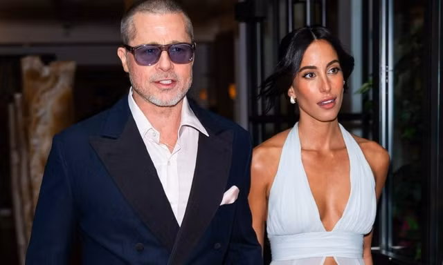 Người phụ nữ kém 30 tuổi khiến Brad Pitt bất chấp tất cả