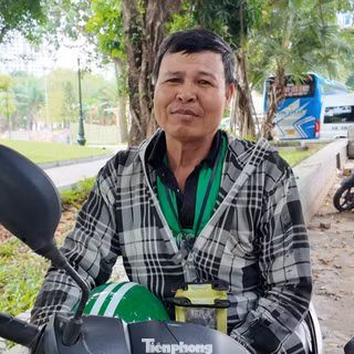 Tài xế Grab kêu gọi tắt app: Mỗi cuốc xe nhận được bao nhiêu?
