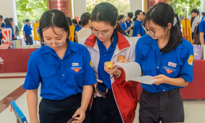 Huế phát động phong trào văn hóa đọc trong đoàn viên, thanh niên
