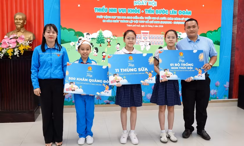 Huế đẩy mạnh chuyển đổi số, STEM và chăm lo thiếu nhi