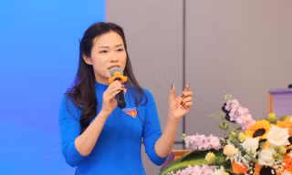 Giảng viên trẻ mong gỡ rào cản khởi nghiệp trong kỷ nguyên AI