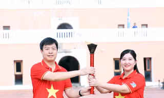 Ngọn lửa 'Tôi yêu Tổ quốc tôi' đến cực Nam đất nước