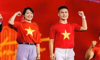 Tổ quốc trong tim – Khi những nhà vô địch truyền lửa cho thế hệ trẻ