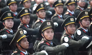 Hai học viên tham gia diễu binh A80: Cao 1m85 vừa đẹp trai vừa đa tài, ‘con nhà nòi’ giành loạt thành tích khủng