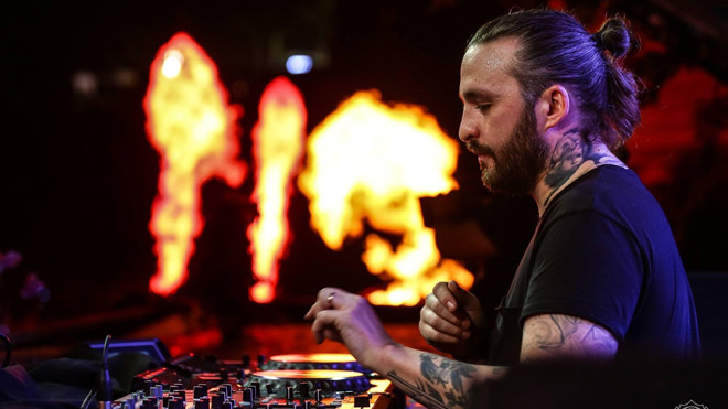 ‘Lão đại’ chuyên trị dòng nhạc House – Steve Angello sẵn sàng đến Việt Nam.
