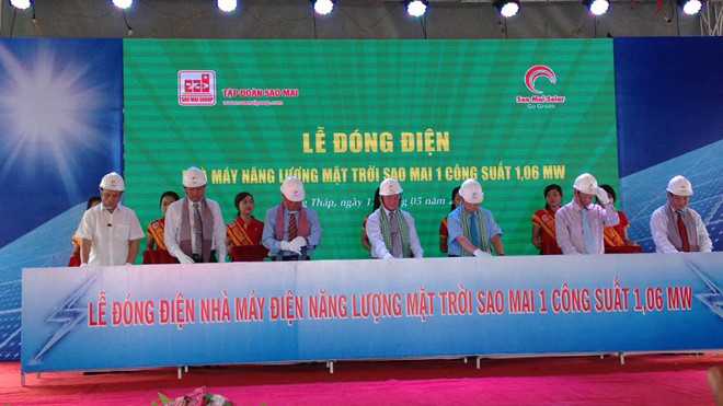 Nghi thức đóng điện Nhà máy điện mặt trời lớn nhất Việt Nam