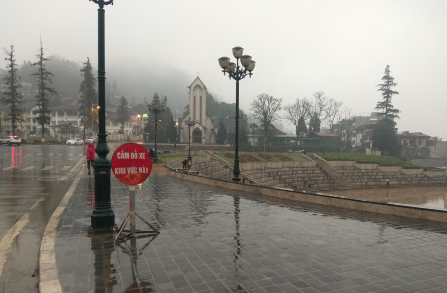 2 vợ chồng người Anh nhiễm Covid-19 đều cho kết quả âm tính, nhưng Sa Pa vẫn vắng bóng khách du lịch.