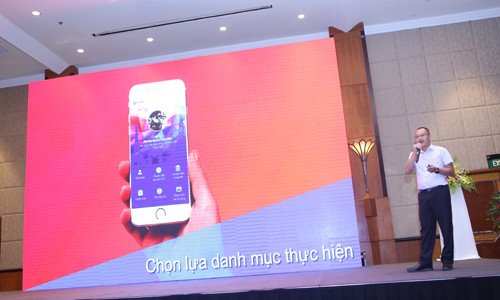 Trải nghiệm giao dịch tài chính trên Facebook