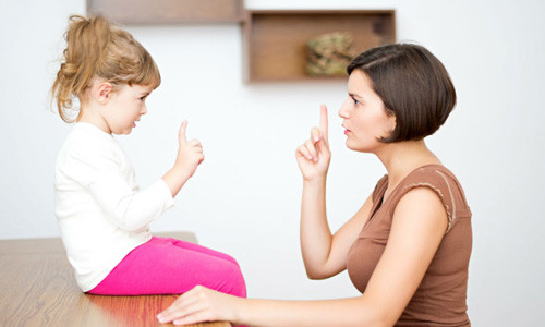 Việc hỏi - đáp thường xuyên sẽ giúp con luôn biết cách tìm tòi, suy nghĩ, tư duy để tìm ra kết quả.