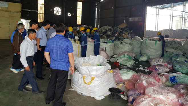 Đoàn công tác ghi nhận thực tế hoạt động của công ty Thuận Thành EJS