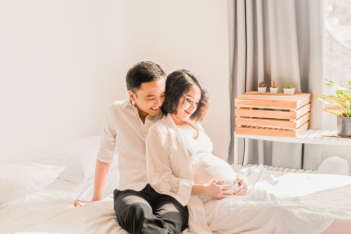 Hot girl Tú Vi đã sinh 'bé Cún' đầu lòng cho Văn Anh